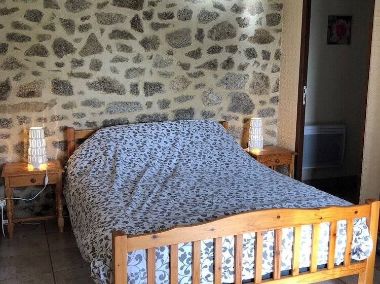 膳宿费 Maison D Hôtes Ourdeaux Et Gîte Chez Rouchon