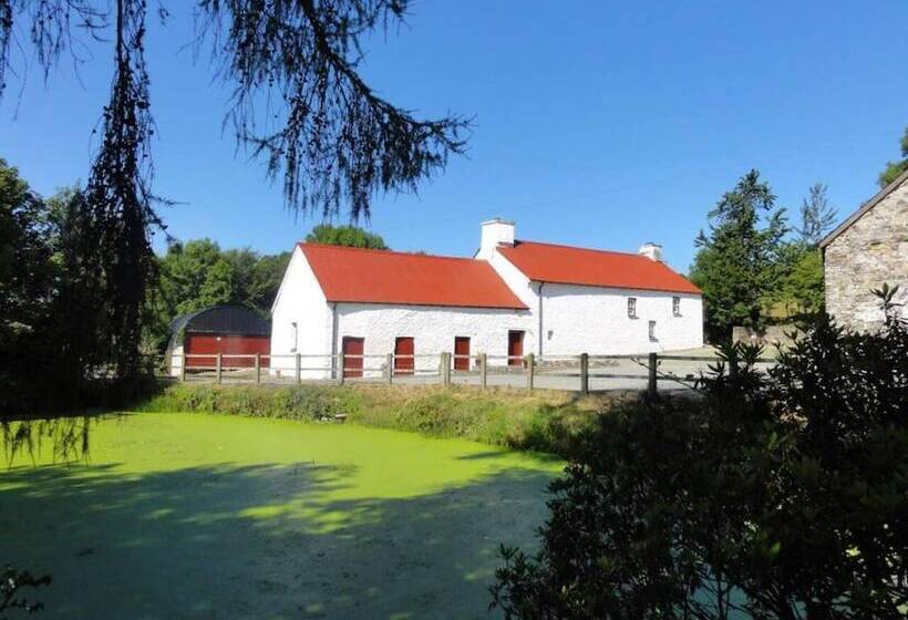 레지던스 Traditional Cosy Cottage With Rural Views Nr Coast