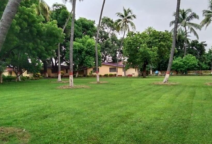 リゾートホテル Summer House