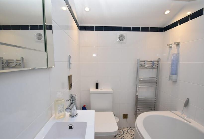 4 Landgate Cottage Winchelsea