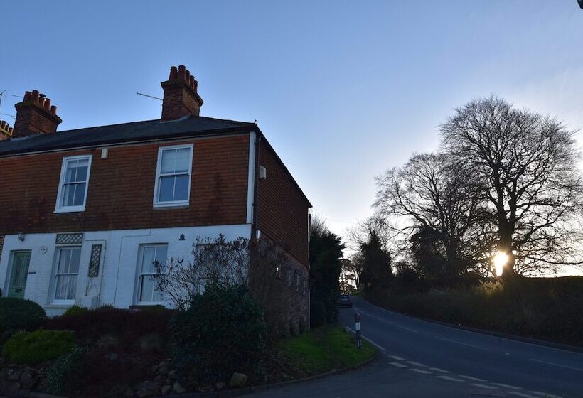 4 Landgate Cottage Winchelsea