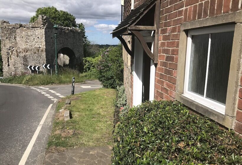 4 Landgate Cottage Winchelsea