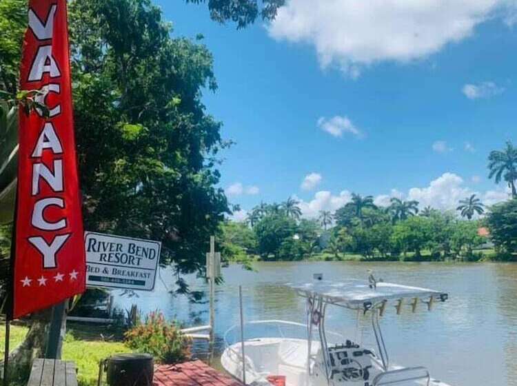 مبيت وإفطار River Bend Resort Belize