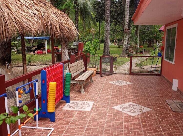 مبيت وإفطار River Bend Resort Belize