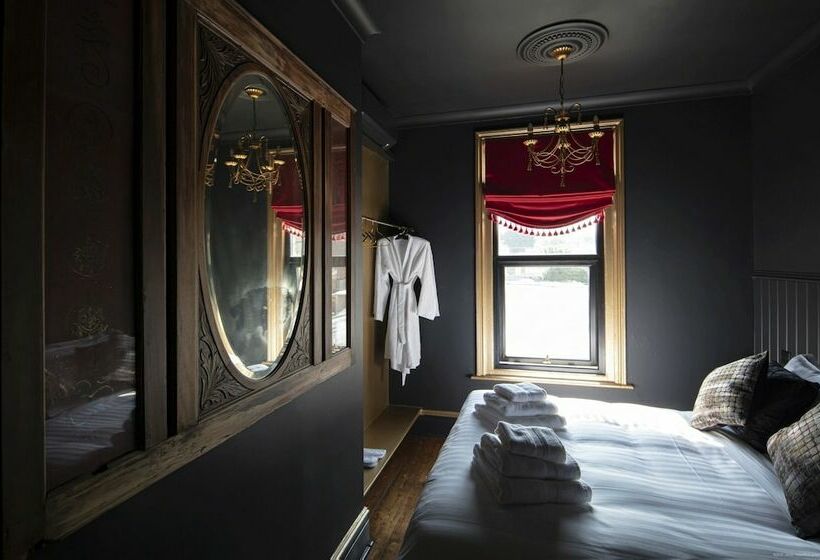 住宿加早餐  The Albion Rooms