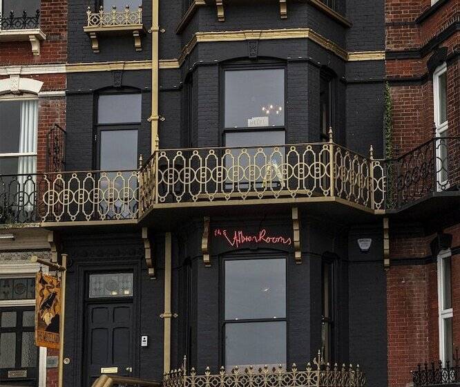 住宿加早餐  The Albion Rooms