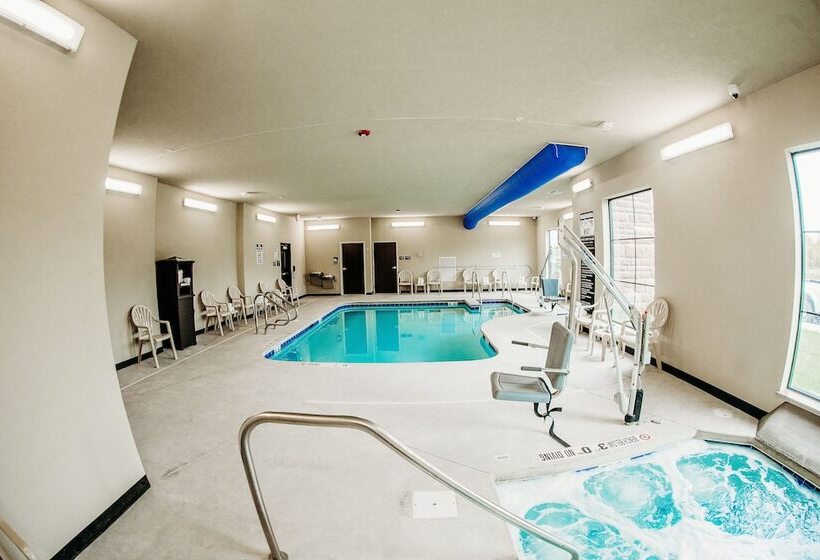 Cobblestone Hotel & Suites   International Falls