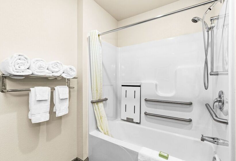 Cobblestone Hotel & Suites   International Falls