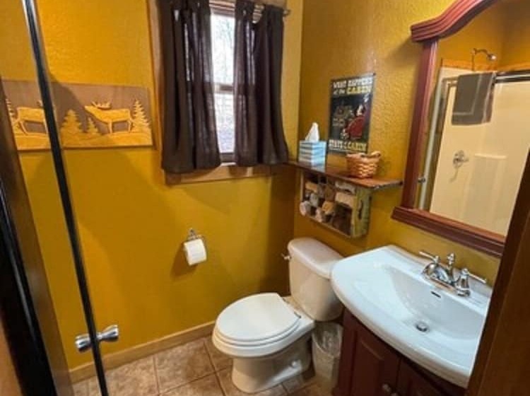 Eureka Sunset Cabins