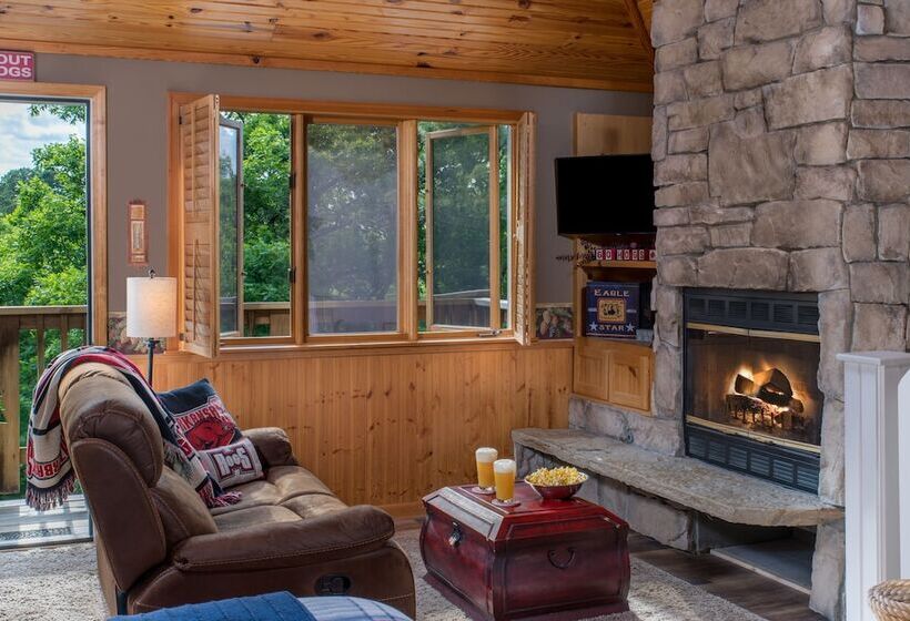 Eureka Sunset Cabins