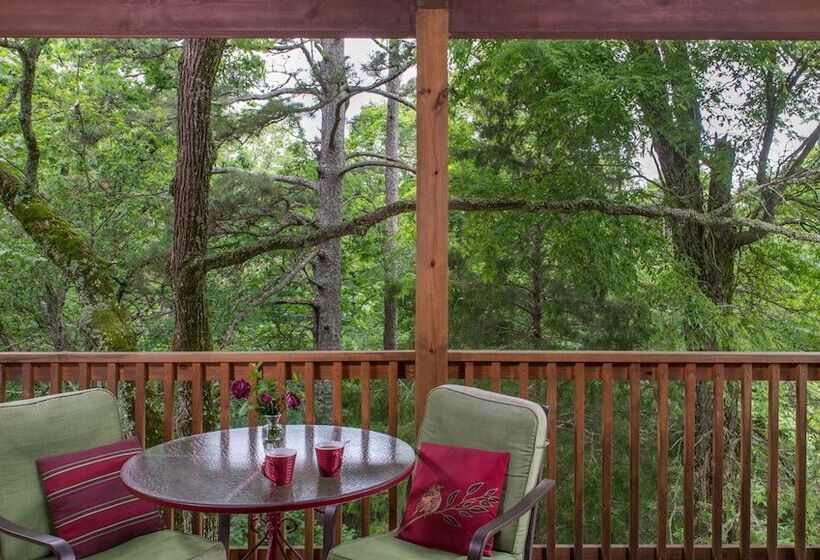 Eureka Sunset Cabins