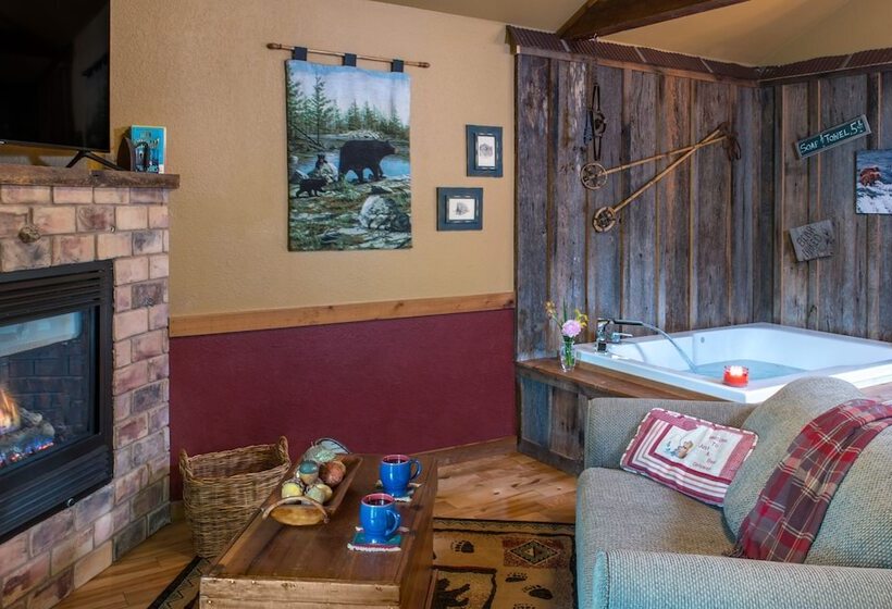 Eureka Sunset Cabins