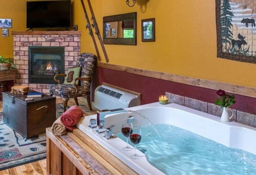 Eureka Sunset Cabins