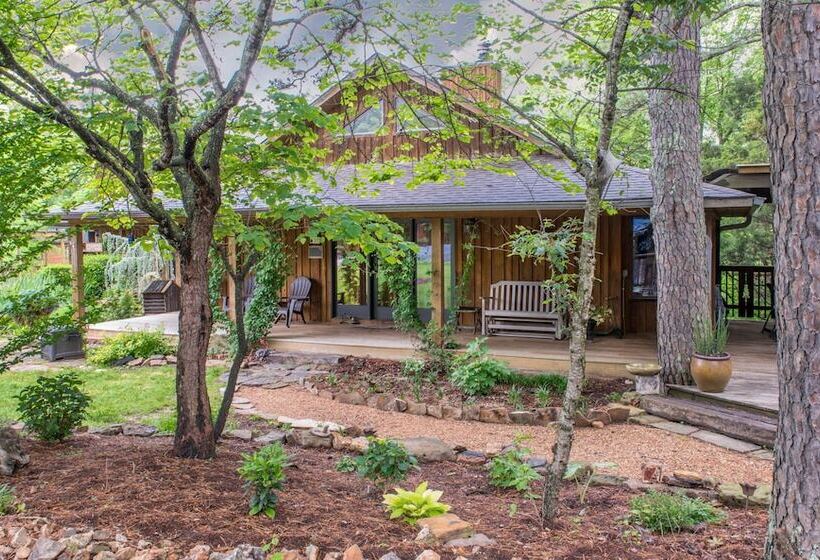 Eureka Sunset Cabins