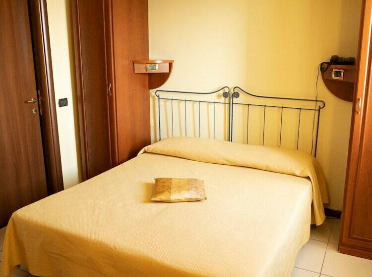 فندق فئة نجمة واحدة Residence White Palace