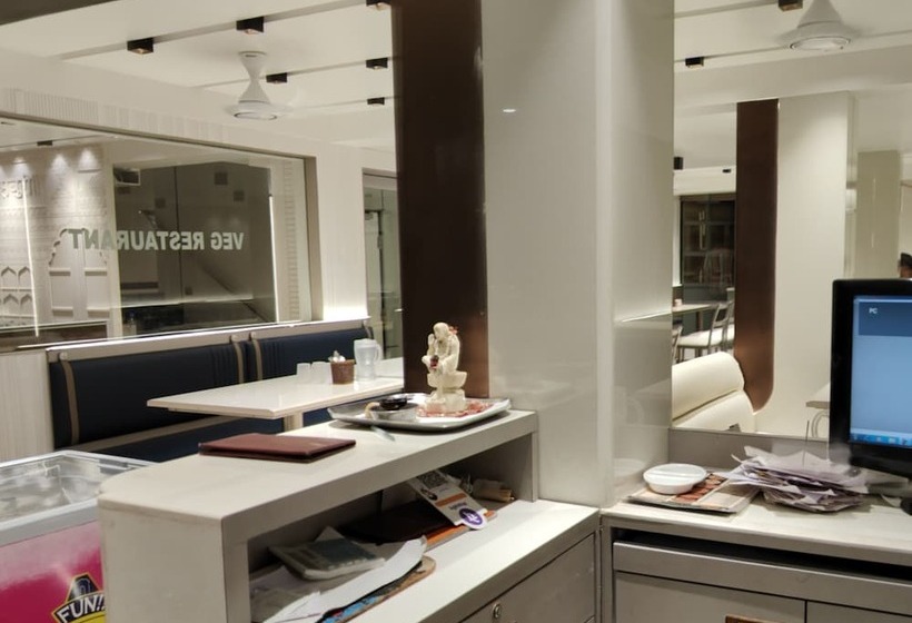 בית מלון כפרי Anand Palace