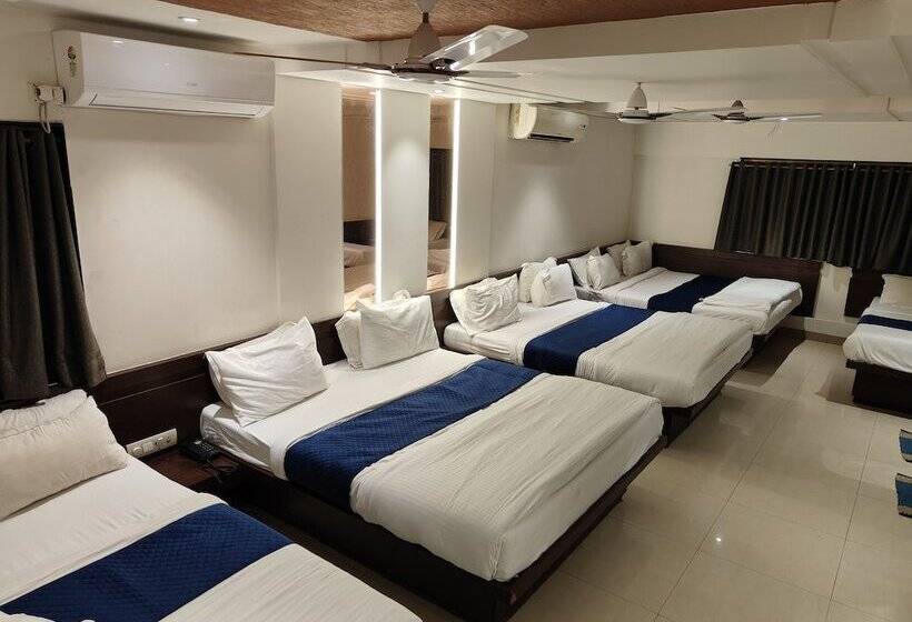 בית מלון כפרי Anand Palace