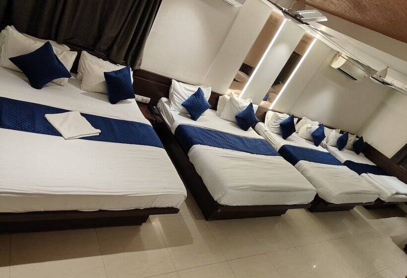 בית מלון כפרי Anand Palace