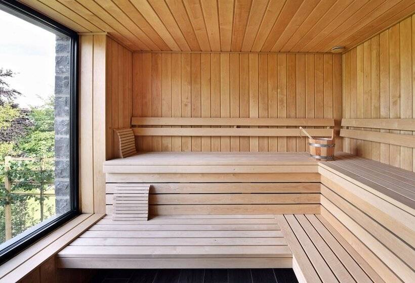 ホテル Durbuy Suites