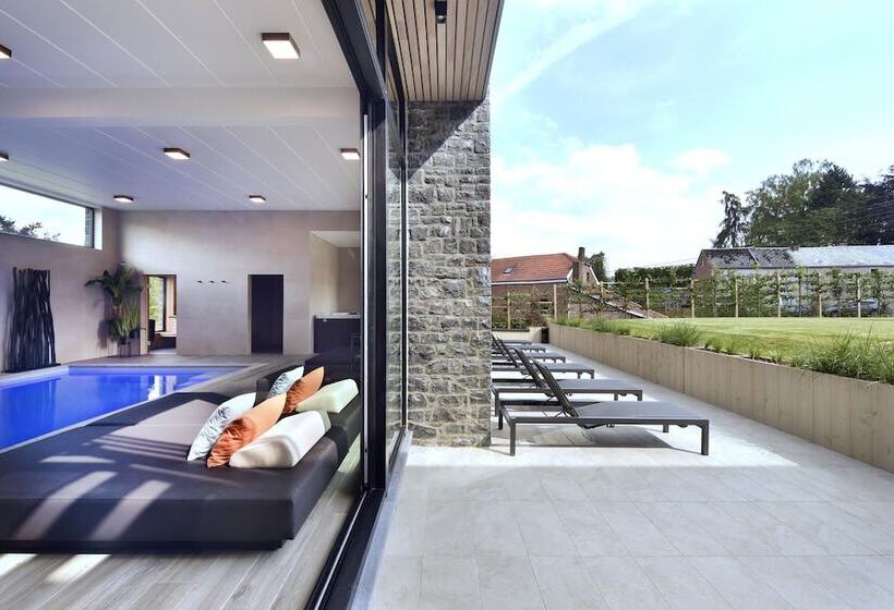 ホテル Durbuy Suites