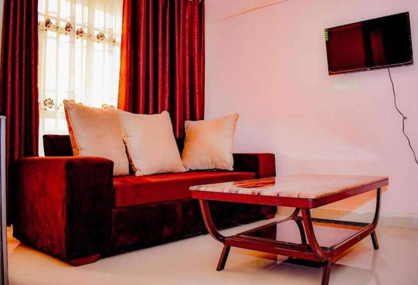 فندق Faraja Guest House