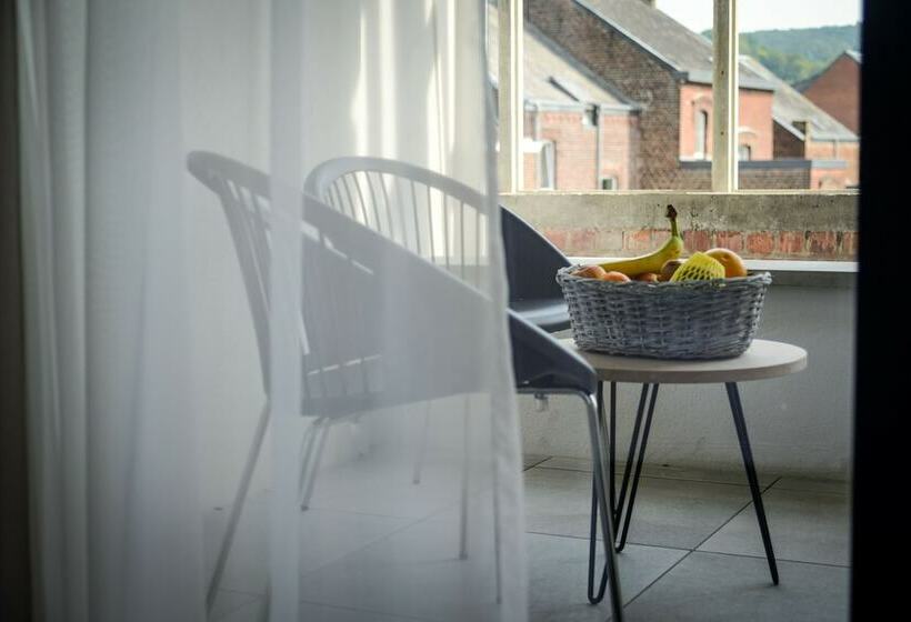 호텔 Pegard Andenne Centre