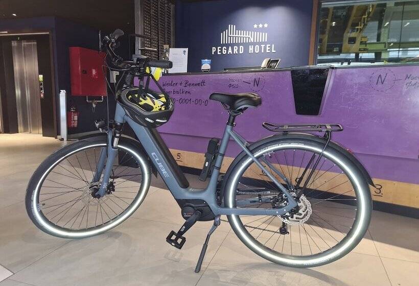 호텔 Pegard Andenne Centre