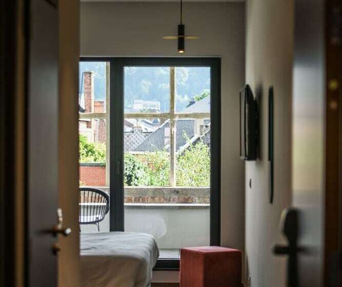 호텔 Pegard Andenne Centre