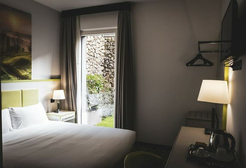 בית מלון כפרי San Valentino