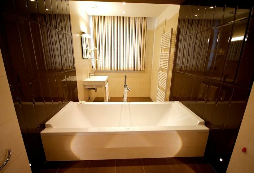 בית מלון כפרי San Valentino