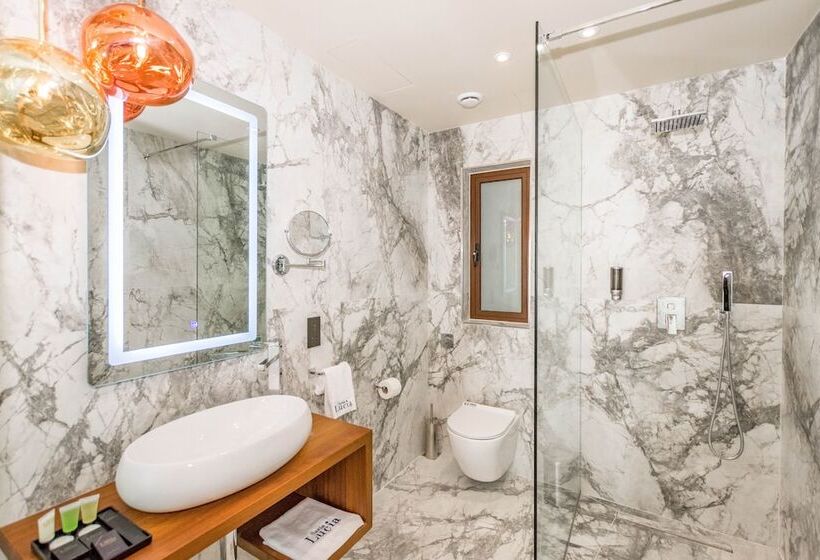 هتل Santa Lucia Boutique