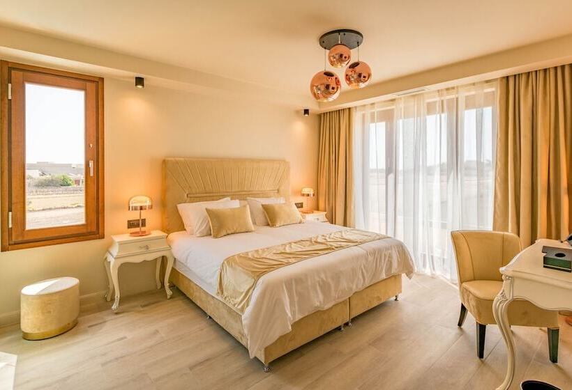 هتل Santa Lucia Boutique