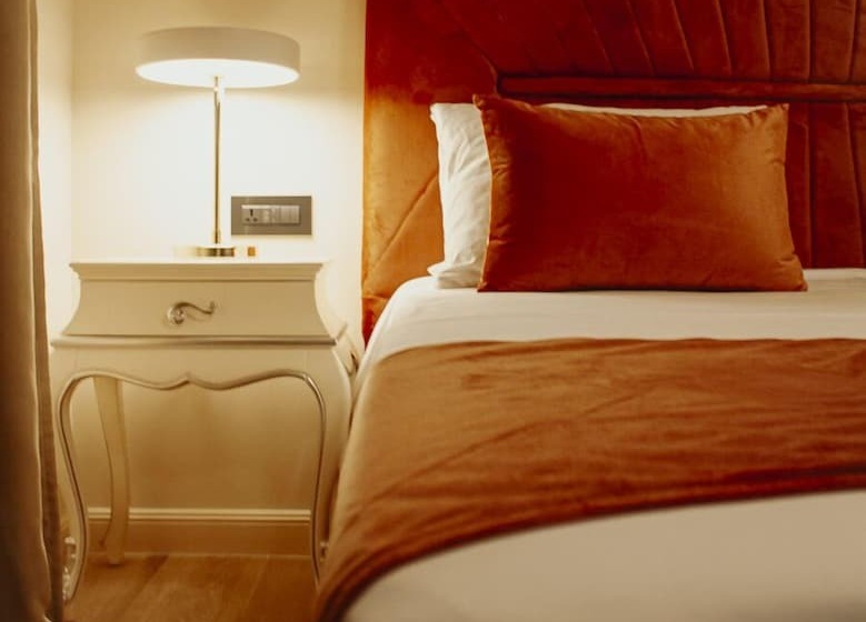 هتل Santa Lucia Boutique