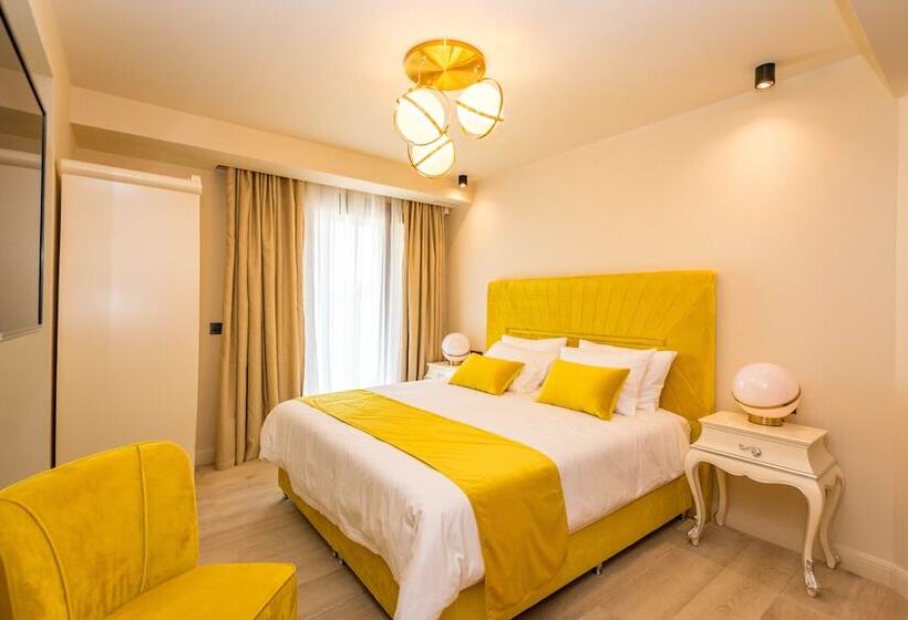 هتل Santa Lucia Boutique