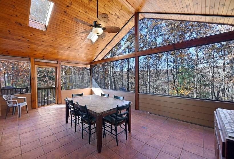 Misty Mountains Manor & Overlook  Blue Ridge Ga