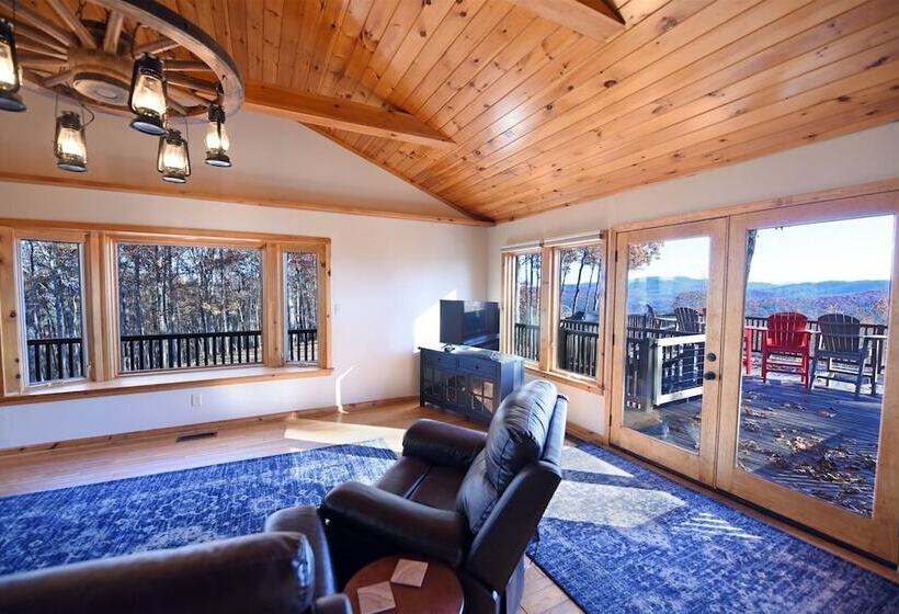 Misty Mountains Manor & Overlook  Blue Ridge Ga