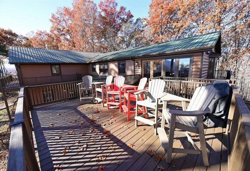 Misty Mountains Manor & Overlook  Blue Ridge Ga