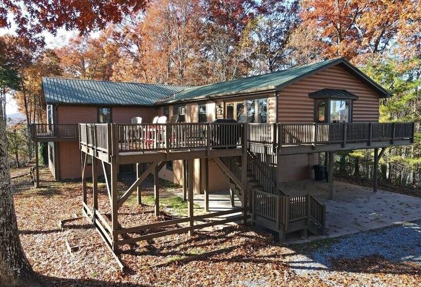 Misty Mountains Manor & Overlook  Blue Ridge Ga