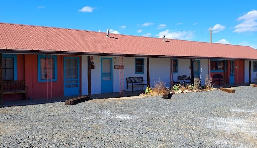 فندق على الطريق Hikers Cimarron Inn & Rv Park