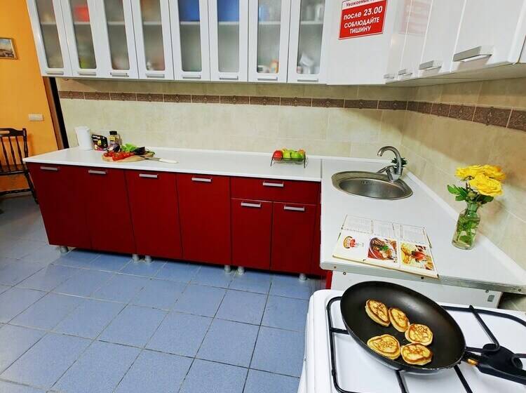 پانسیون Karavan