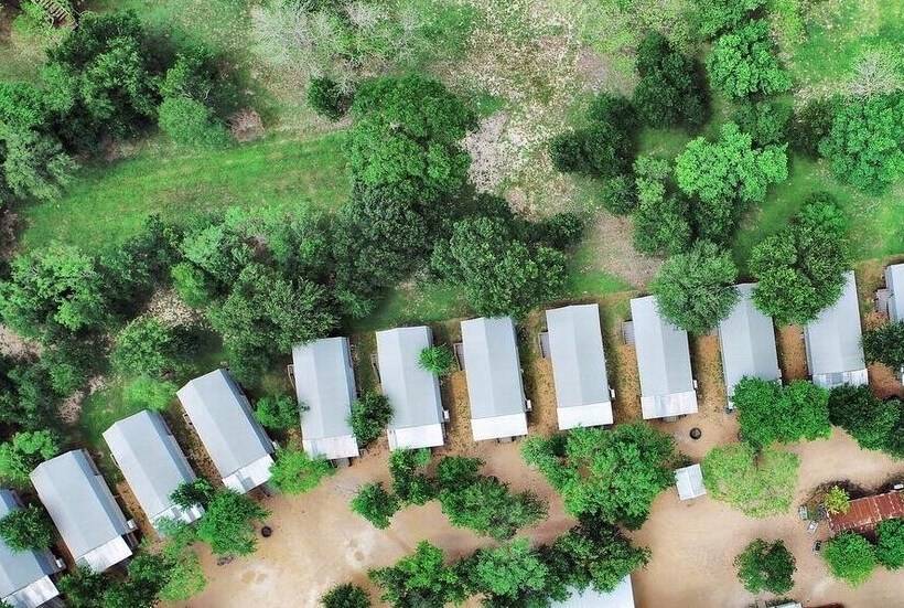 13 Son S Geronimo   Birdhouse Cabin