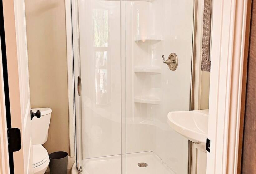 14 Son S Geronimo   Birdhouse Cabin