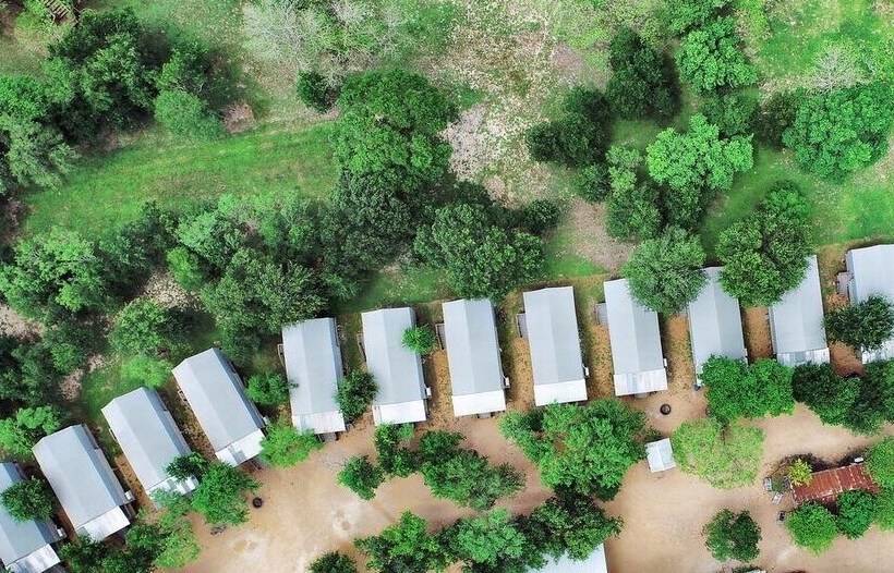 21 Son S Geronimo   Birdhouse Cabin