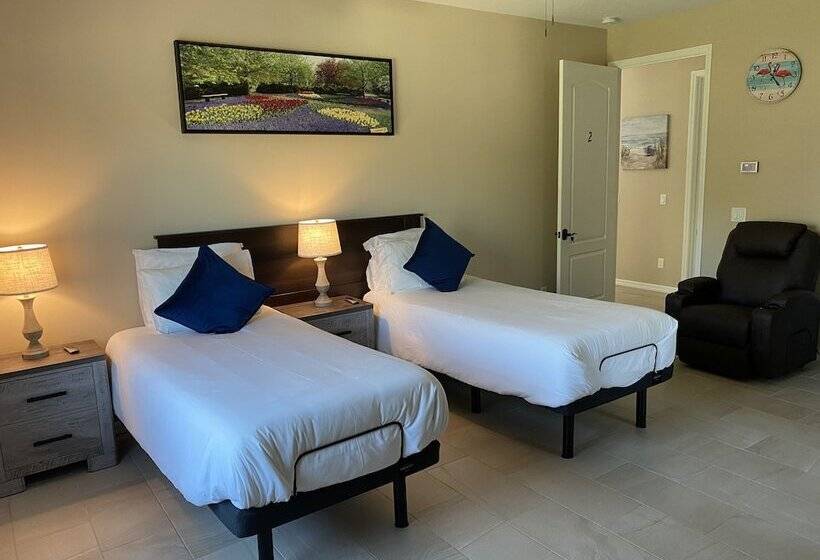 مبيت وإفطار Suite Dreams Guesthouse Aka Care Takeover Home