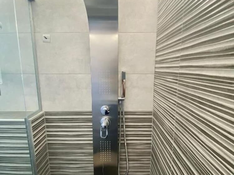 Bed and Breakfast Dim House