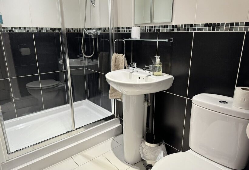 צימר The Pilot Boat Inn