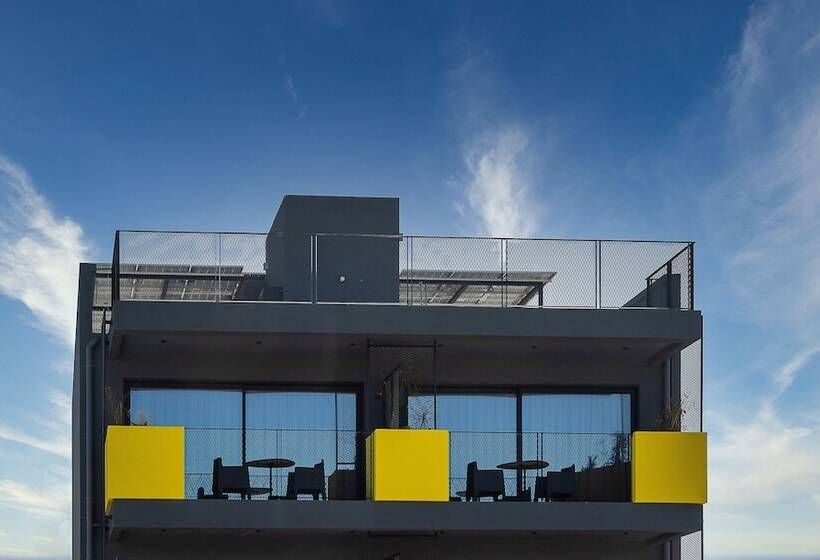 ホテル 3 Pines Design Living