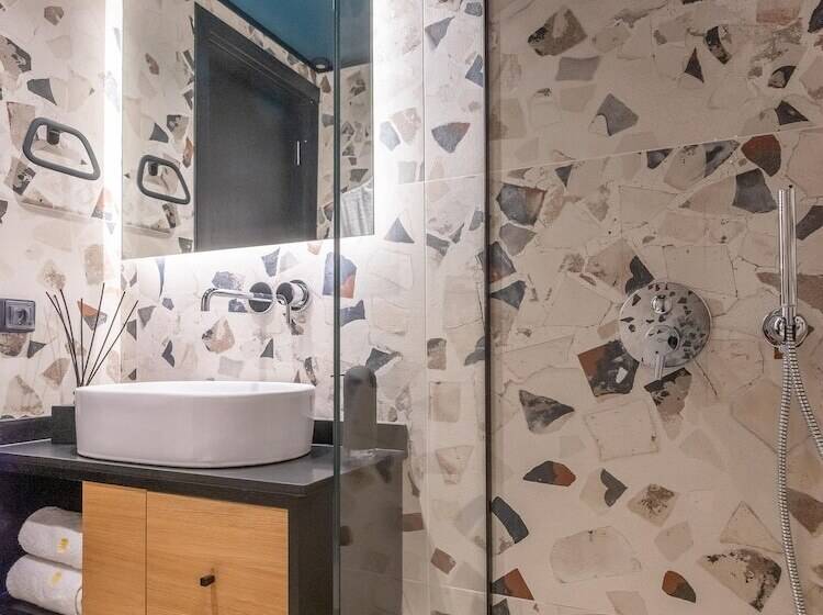 ホテル 3 Pines Design Living