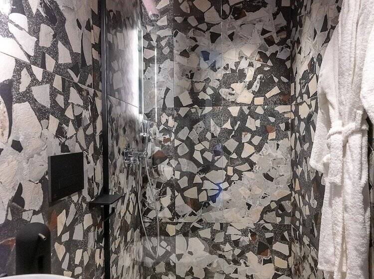 ホテル 3 Pines Design Living