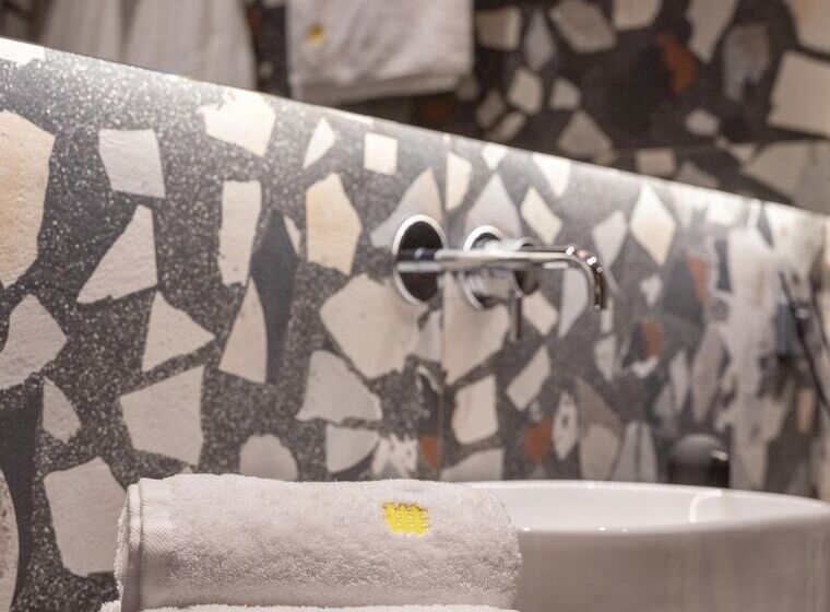 ホテル 3 Pines Design Living